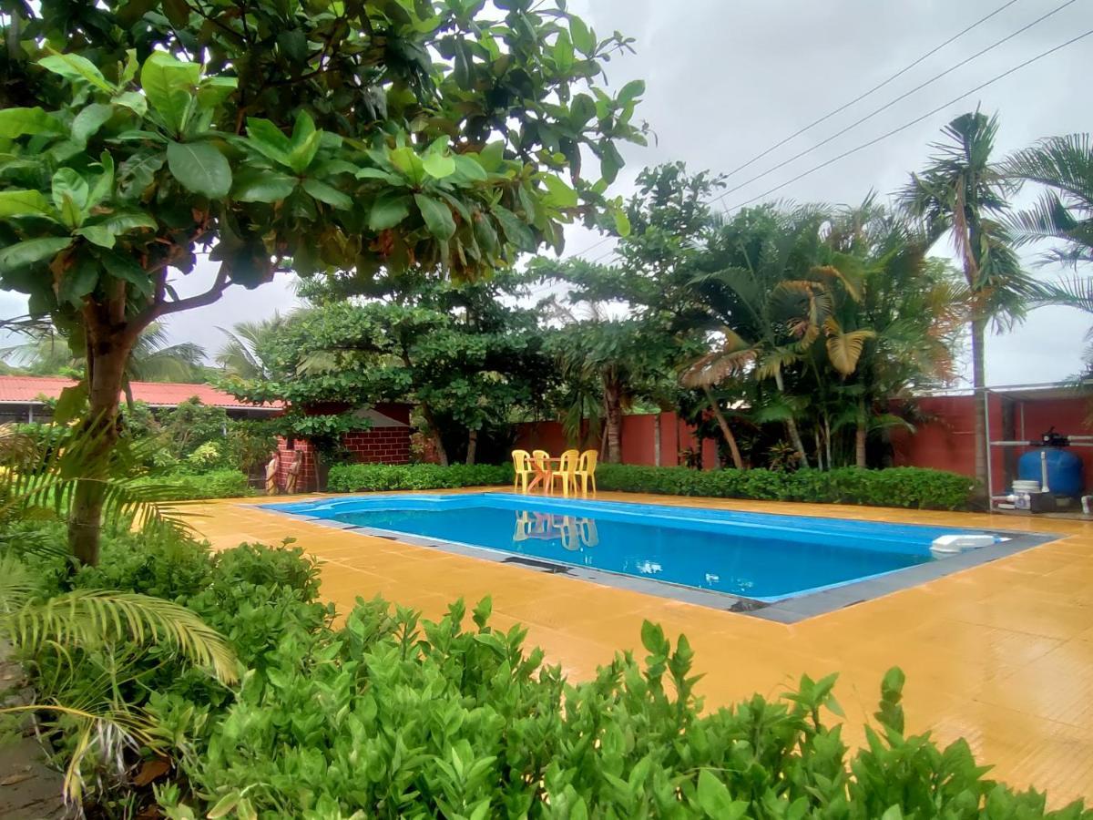 Opulence Resort Awas Alibaug Alībāg Eksteriør bilde
